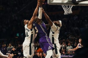 Kaiyun- 字母哥扣篮集锦高清 