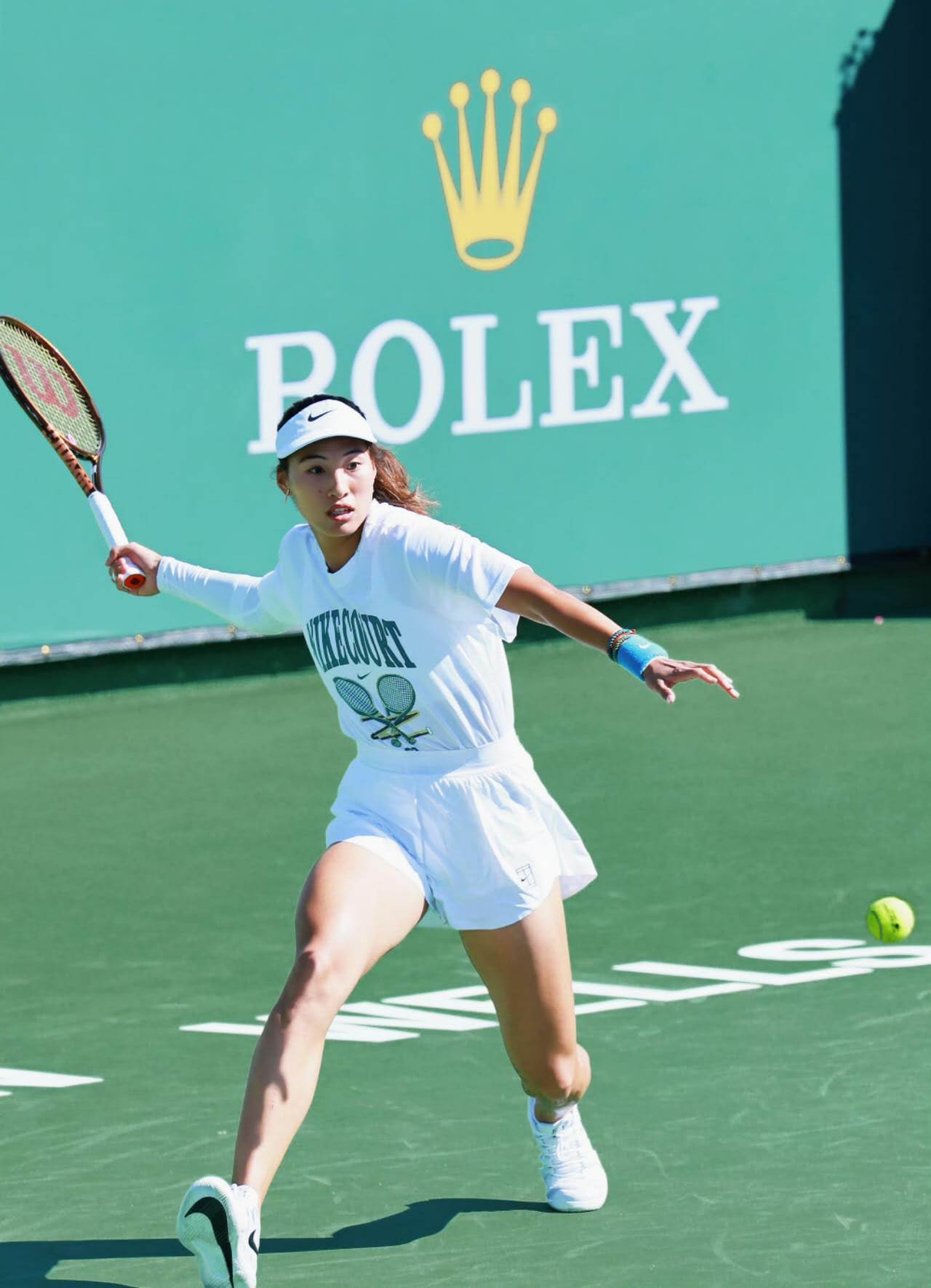 阿扎伦卡在TL比赛中比赛局势复杂，战术调整引发热议！